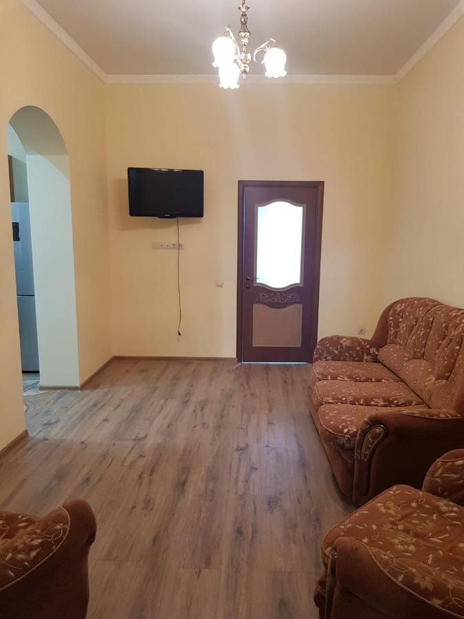 Квартира В Сухуми Apartment Exterior photo